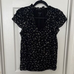 1. State Black and White Floral Blouse